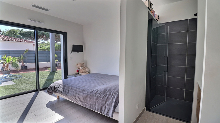 Ma-Cabane - Vente Maison ROQUEBRUNE-SUR-ARGENS, 156 m²