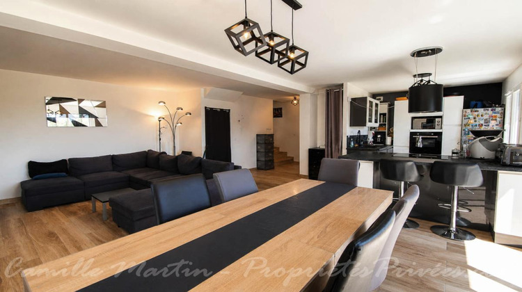Ma-Cabane - Vente Maison ROQUEBRUNE SUR ARGENS, 84 m²