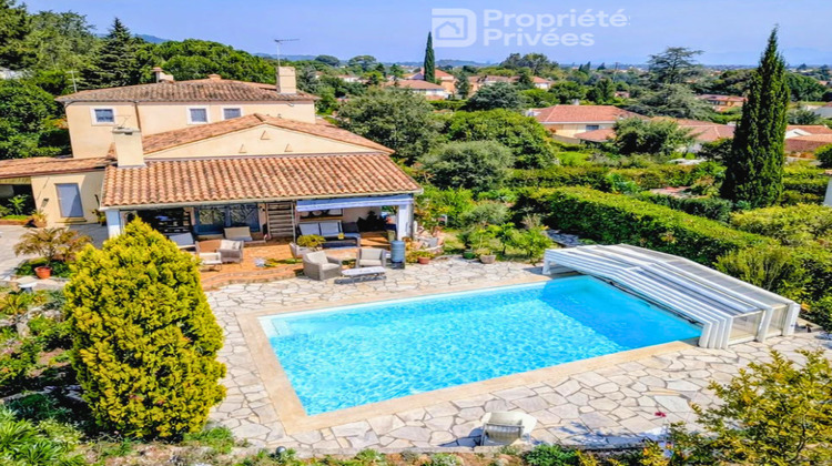 Ma-Cabane - Vente Maison ROQUEBRUNE SUR ARGENS, 125 m²