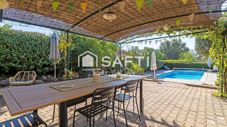 Ma-Cabane - Vente Maison Roquebrune-sur-Argens, 95 m²