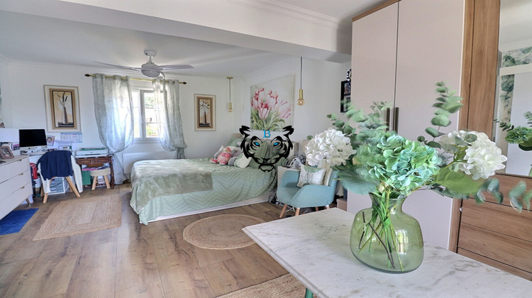 Ma-Cabane - Vente Maison ROQUEBRUNE-SUR-ARGENS, 96 m²