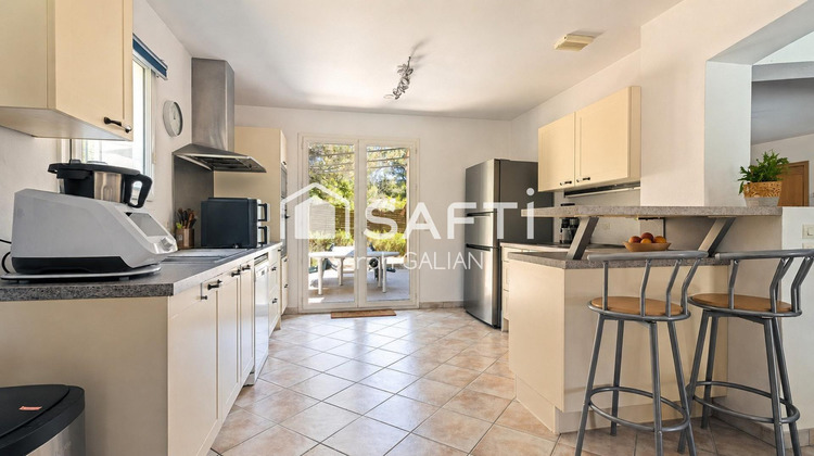Ma-Cabane - Vente Maison Roquebrune-sur-Argens, 168 m²