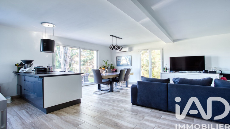 Ma-Cabane - Vente Maison Roquebrune-sur-Argens, 83 m²