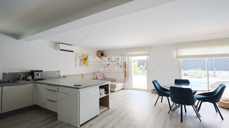 Ma-Cabane - Vente Maison Roquebrune-sur-Argens, 90 m²