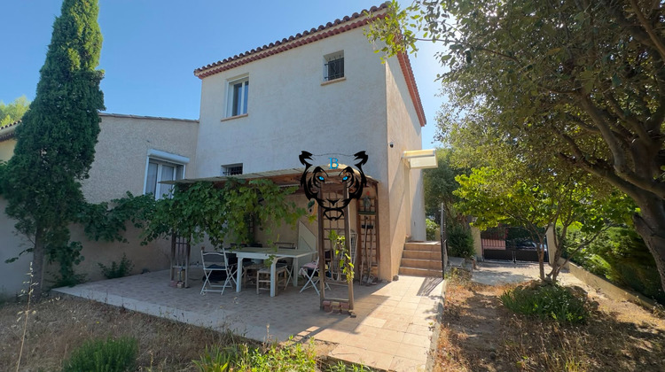 Ma-Cabane - Vente Maison ROQUEBRUNE-SUR-ARGENS, 79 m²
