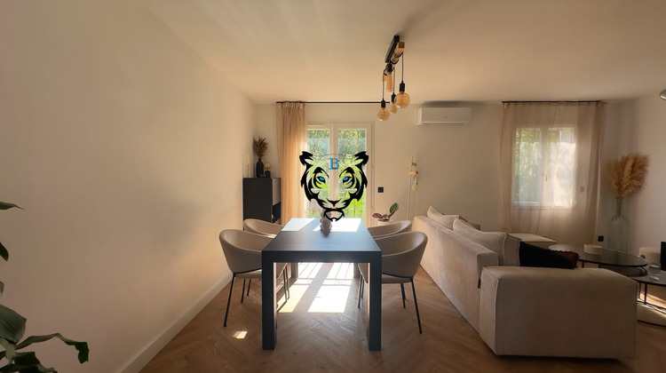 Ma-Cabane - Vente Maison ROQUEBRUNE-SUR-ARGENS, 79 m²