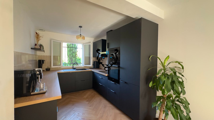 Ma-Cabane - Vente Maison ROQUEBRUNE-SUR-ARGENS, 79 m²
