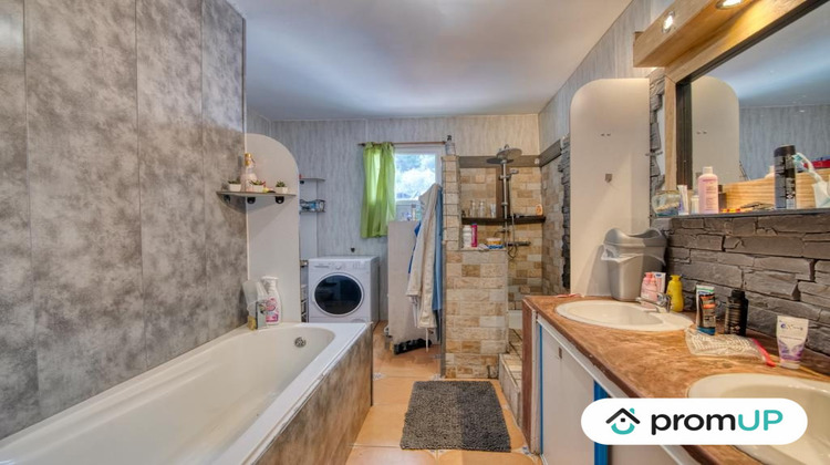 Ma-Cabane - Vente Maison Roquefort-des-Corbières, 285 m²