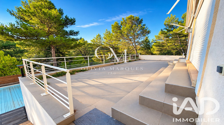 Ma-Cabane - Vente Maison Roquefort-la-Bédoule, 216 m²