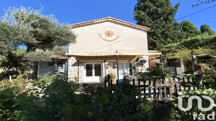 Ma-Cabane - Vente Maison Roquefort-les-Pins, 60 m²