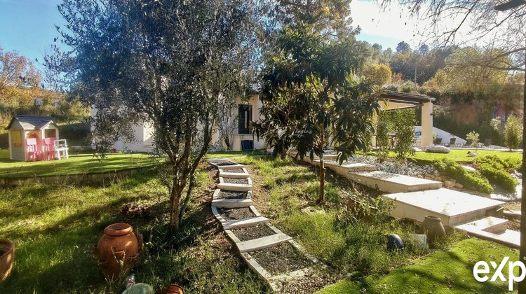 Ma-Cabane - Vente Maison Roquefort-les-Pins, 180 m²