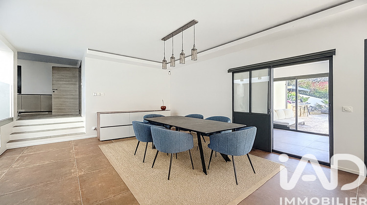 Ma-Cabane - Vente Maison Roquefort-les-Pins, 181 m²