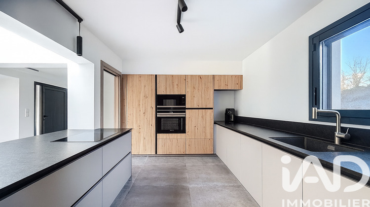 Ma-Cabane - Vente Maison Roquefort-les-Pins, 181 m²