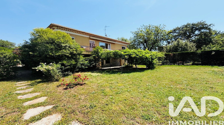 Ma-Cabane - Vente Maison Roquefort-les-Pins, 270 m²