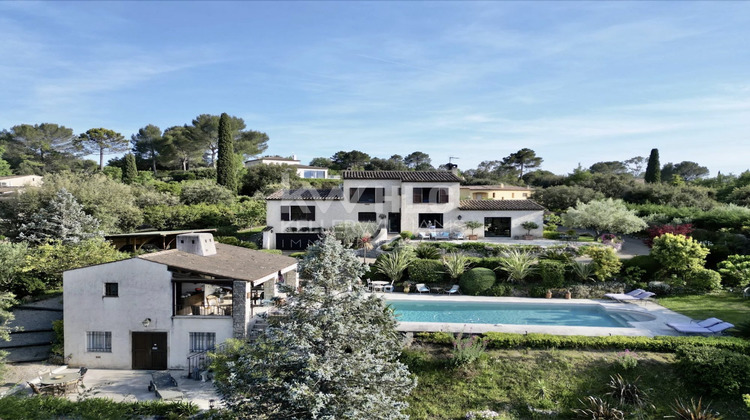 Ma-Cabane - Vente Maison Roquefort-les-Pins, 220 m²