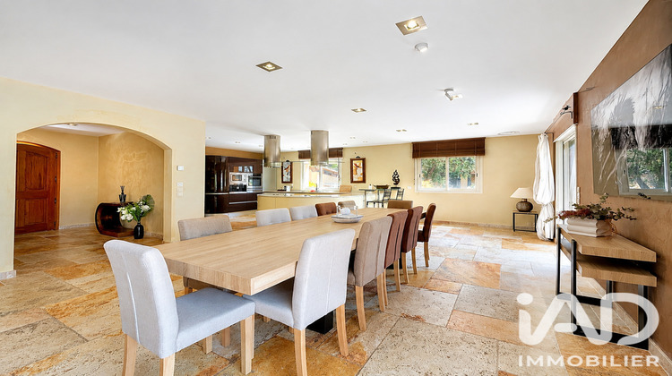 Ma-Cabane - Vente Maison Roquefort-les-Pins, 430 m²