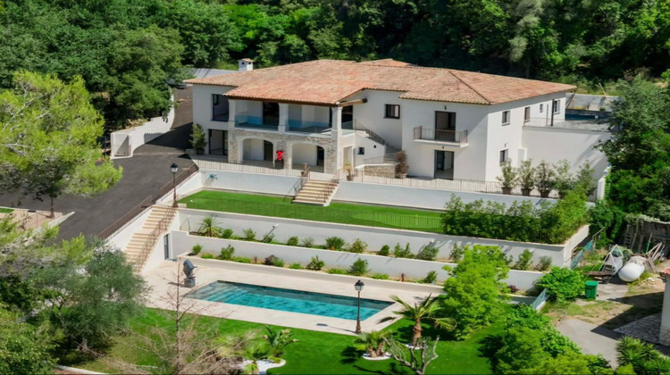 Ma-Cabane - Vente Maison ROQUEFORT LES PINS, 300 m²