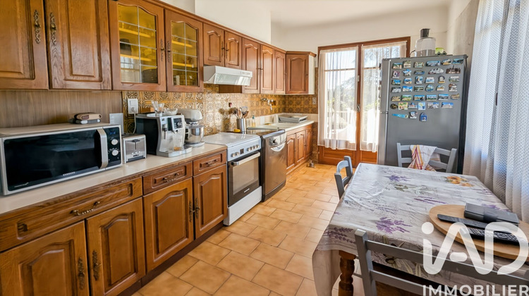 Ma-Cabane - Vente Maison Roquemaure, 117 m²