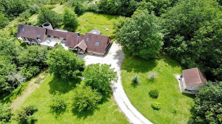 Ma-Cabane - Vente Maison ROUFFIGNAC SAINT CERNIN DE R, 176 m²