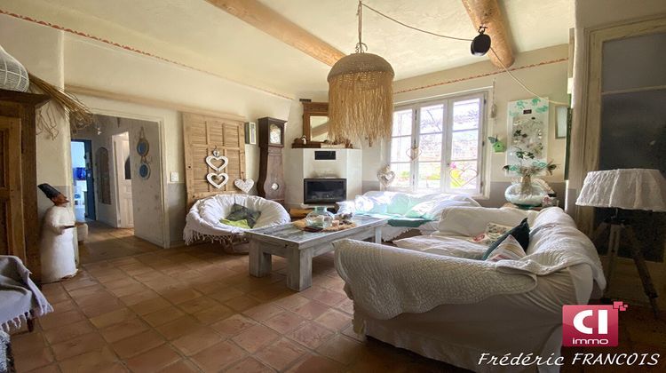 Ma-Cabane - Vente Maison ROUGIERS, 161 m²