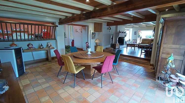 Ma-Cabane - Vente Maison Rouillé, 326 m²