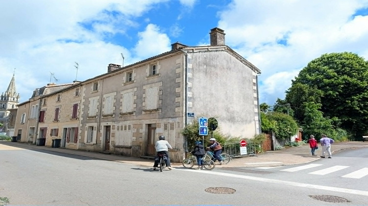 Ma-Cabane - Vente Maison ROUILLE, 126 m²
