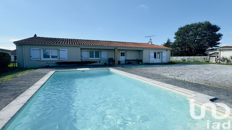 Ma-Cabane - Vente Maison Roullet-Saint-Estèphe, 137 m²