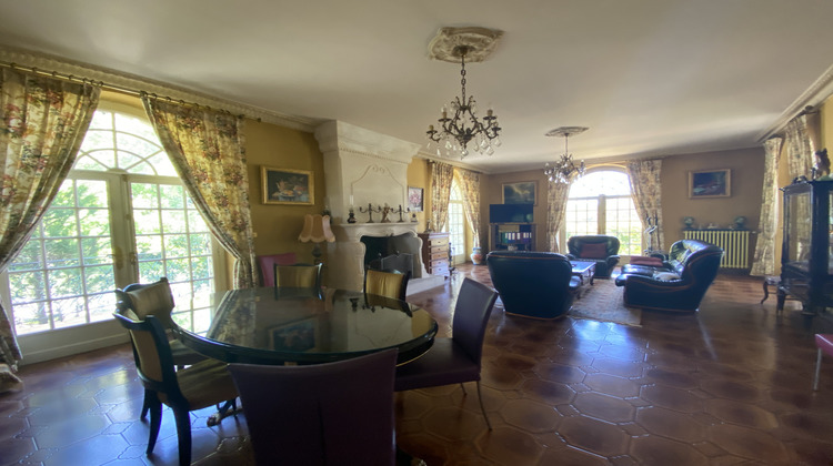 Ma-Cabane - Vente Maison Roullet-Saint-Estèphe, 322 m²