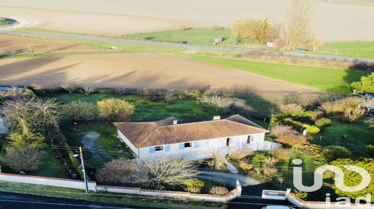 Ma-Cabane - Vente Maison Roullet-Saint-Estèphe, 93 m²