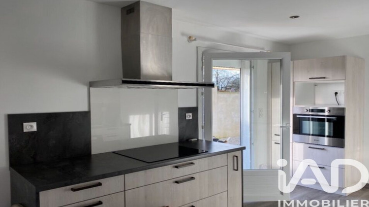 Ma-Cabane - Vente Maison Roullet-Saint-Estèphe, 72 m²