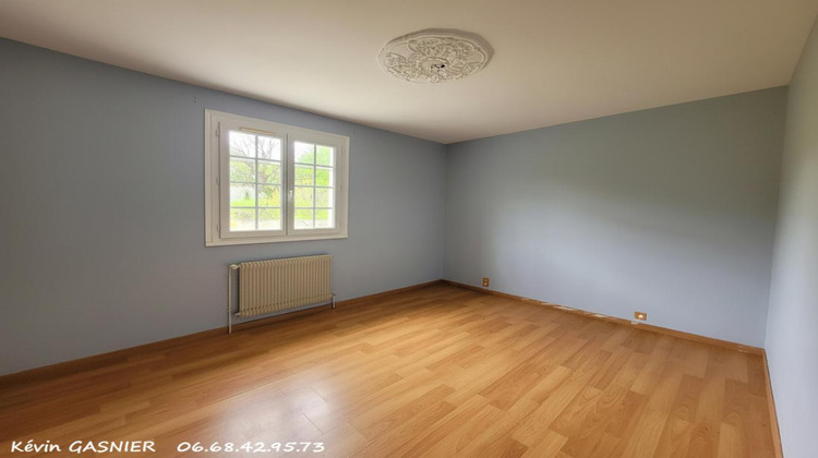 Ma-Cabane - Vente Maison ROULLET SAINT ESTEPHE, 93 m²