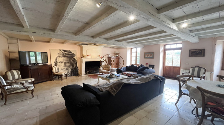 Ma-Cabane - Vente Maison Roullet-Saint-Estèphe, 330 m²