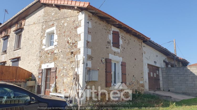 Ma-Cabane - Vente Maison Roumazières-Loubert, 44 m²