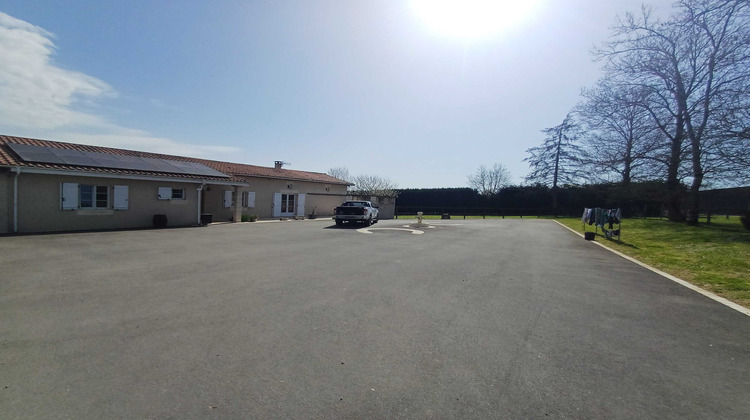 Ma-Cabane - Vente Maison Roumazieres loubert, 137 m²