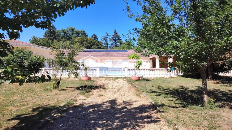 Ma-Cabane - Vente Maison Roumazières-Loubert, 320 m²