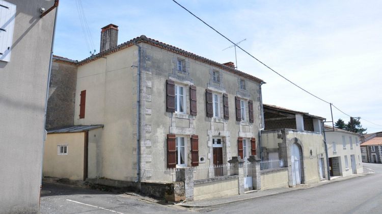 Ma-Cabane - Vente Maison Roussines, 120 m²