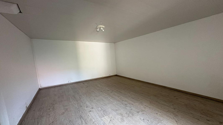 Ma-Cabane - Vente Maison ROUVRES LES BOIS, 85 m²