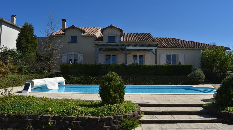 Ma-Cabane - Vente Maison Rouzède, 200 m²