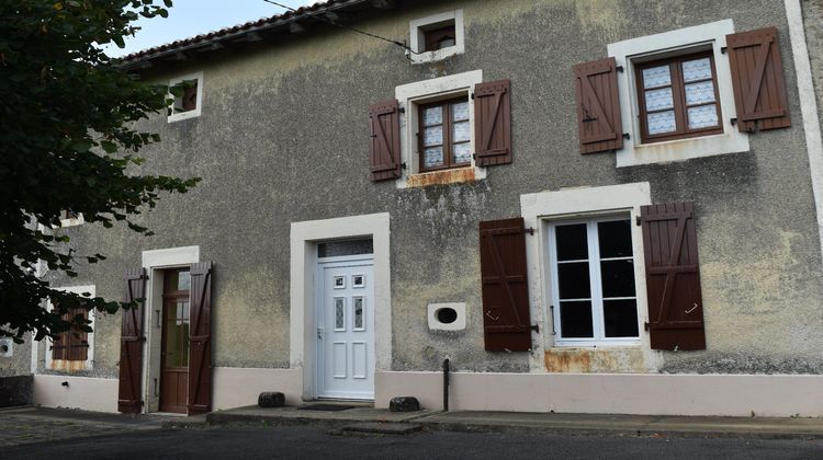 Ma-Cabane - Vente Maison Rouzède, 147 m²