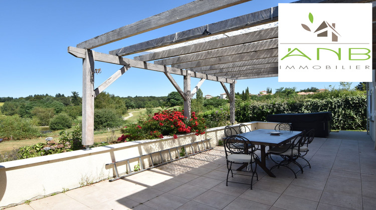 Ma-Cabane - Vente Maison Rouzède, 210 m²