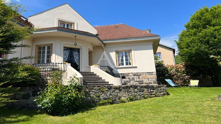 Ma-Cabane - Vente Maison ROYAT, 200 m²