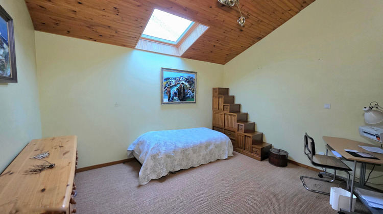 Ma-Cabane - Vente Maison ROYAT, 160 m²