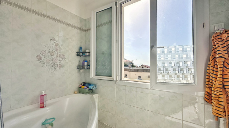 Ma-Cabane - Vente Maison ROYAT, 63 m²