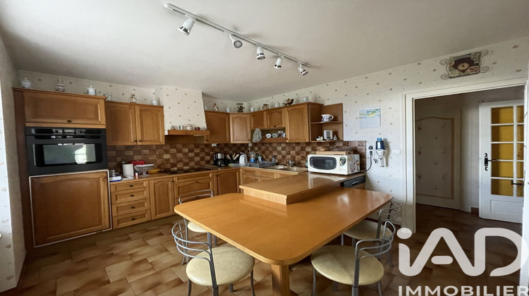 Ma-Cabane - Vente Maison Rozier-en-Donzy, 180 m²