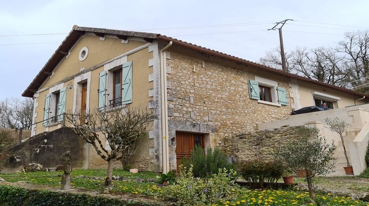 Ma-Cabane - Vente Maison RUELLE SUR TOUVRE, 160 m²