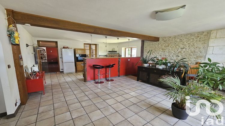 Ma-Cabane - Vente Maison Ruelle-sur-Touvre, 160 m²