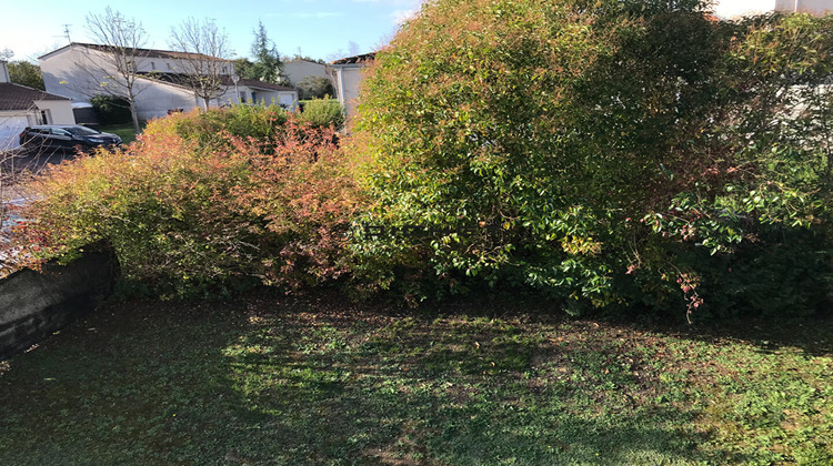 Ma-Cabane - Vente Maison RUELLE-SUR-TOUVRE, 79 m²