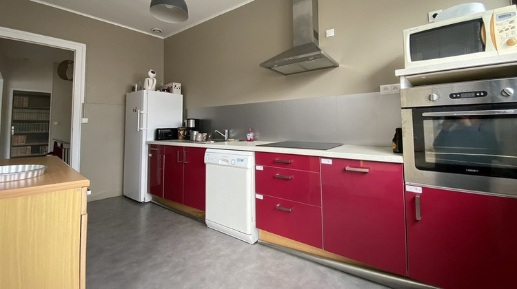 Ma-Cabane - Vente Maison RUELLE SUR TOUVRE, 244 m²