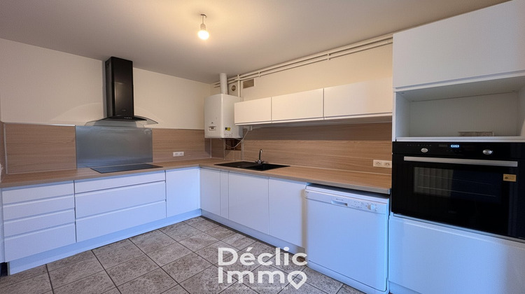 Ma-Cabane - Vente Maison RUELLE SUR TOUVRE, 107 m²