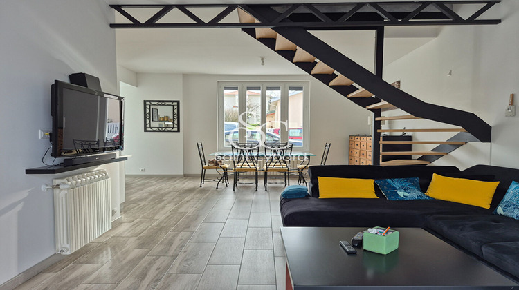 Ma-Cabane - Vente Maison RUELLE-SUR-TOUVRE, 80 m²